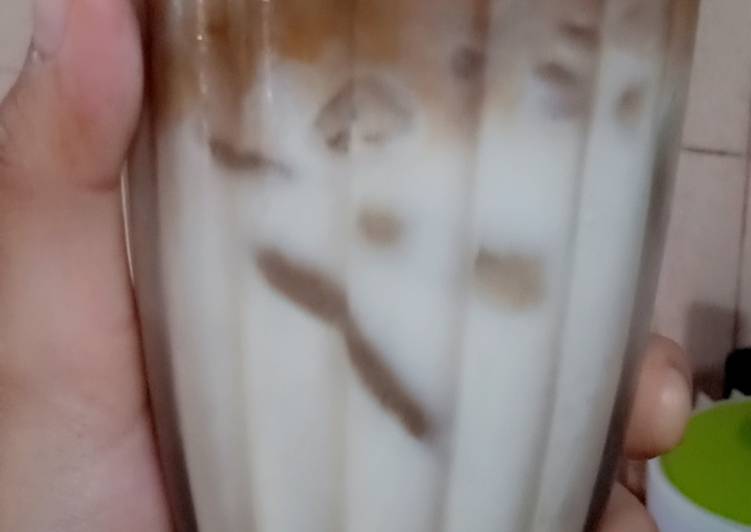 Resep Es Kopi Kekinian Anti Gagal
