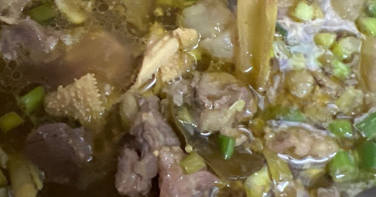 Rawon babat daging sapi