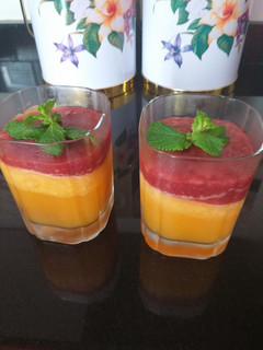 Una foto de Flan de fruta
