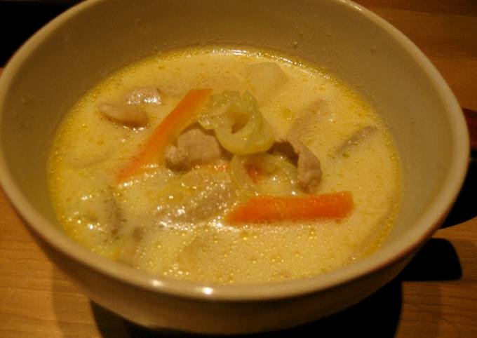 Hearty and Creamy Tonjiru (miso soup with pork, vegetables and a dash of milk)