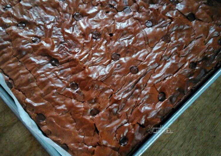 Coffee chewy shiny crust brownies