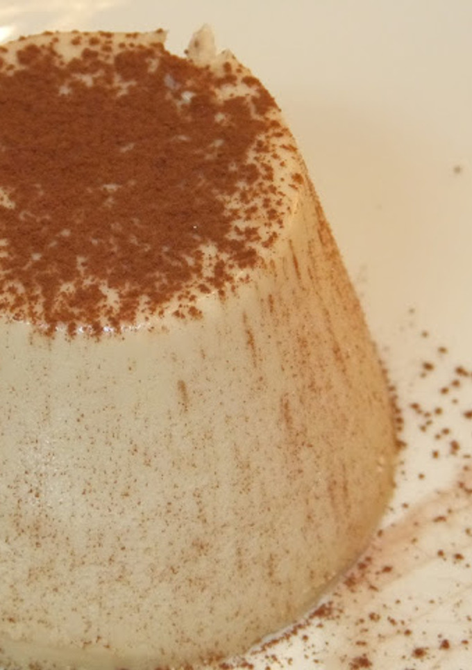 Una foto de Panna cotta de turrón (con y sin thermomix)