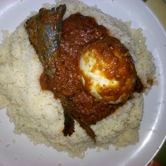 Plain white Couscous and stew A picture of Plain white Couscous and stew.