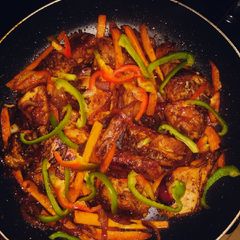 A picture of Braised Vegetables chicken.