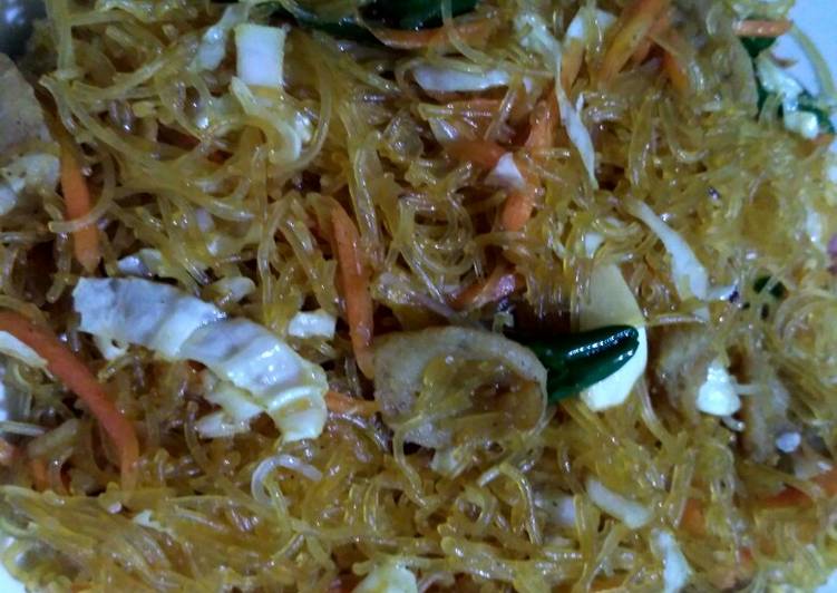 Cara Gampang Menyiapkan Bihun Goreng Baso Ladzidz Anti Gagal