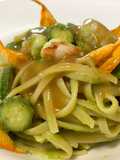 Pasta con zucchina, gambero e la sua bisque