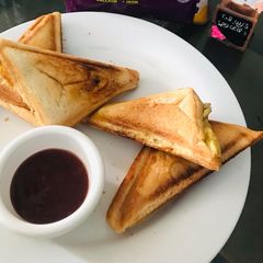 A picture of Egg sandwich.