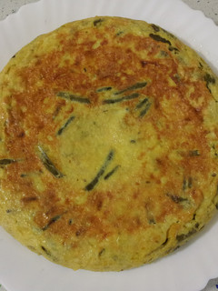 Una foto de Tortilla de judías verdes con jamón
