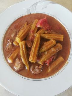 عکسی از دستور خورش بامیه