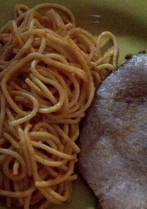 Una foto de Espagueti con crema