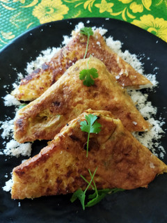 பிரட் ஆம்லேட்(bread omelette recipe in tamil) செய்முறை முக்கிய புகைப்படம்