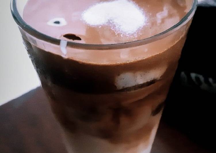 Bagaimana Membuat Dalgona Coffee Anti Gagal