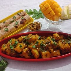 A picture of Khatti meethi Aam aloo ki sabji.
