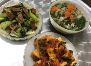 Hình của món Món chay (bò xào cải thìa,canh nấm hương cải thảo,đậu hũ chiên sốt cà).