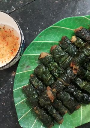Hình của món Thịt quấn lá xương xông.
