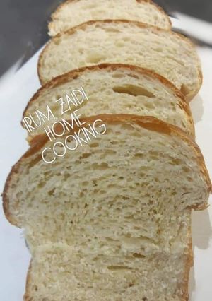 A picture of 🍞🥛Easy Milk Loaf Bread🥛🍞.