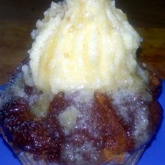 A picture of Sig's Salted Caramel and dark Toffee Cupcakes.