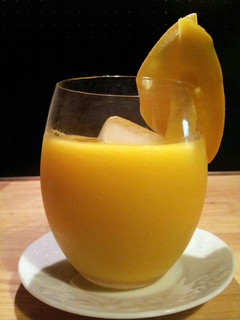 A picture of AMIEs Fresh MANGO Shake.
