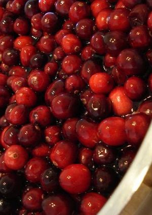 A picture of Tangy Cranberry Jam.