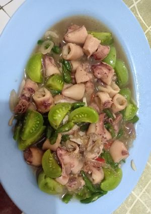 Foto resep Cumi asin tomat hijau