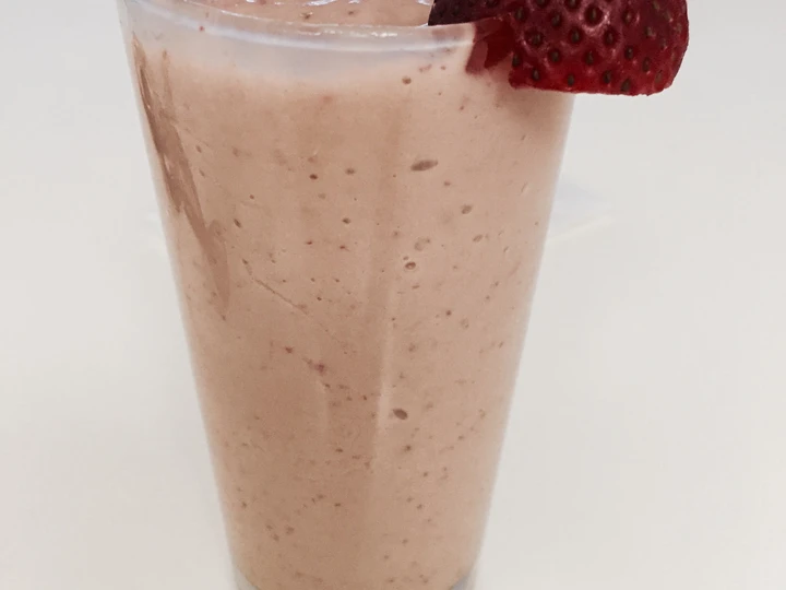 Recipe Healthy Strawberry Banana Avocado Smoothie the  Makes Drooling Appealing