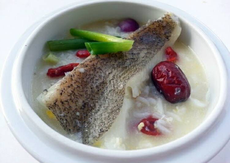 Easiest Way to Prepare Favorite Hallibut Fish Congee