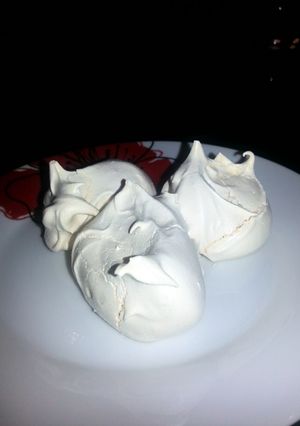 A picture of H's fluffy meringues.