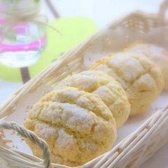 A picture of Easy Melon Bread.