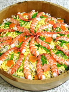 A picture of Chirashi Sushi (Scattered Sushi).