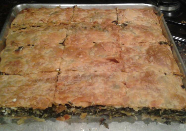 Recipe of Perfect Spanakopita/ Greek Spinach and Feta Pie