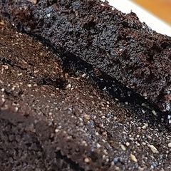 A picture of Hero's Keto Chocolate Brownie.