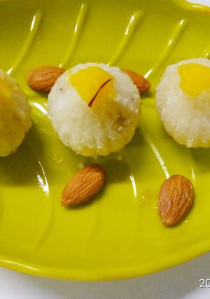 A picture of Nariyal ki 5 minute tasty mithai No gas no Cooking.