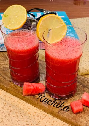 तरबूज़ और चुकंदर का जूस(tarbooj aur chukander ka juice recipe in hindi) रेसिपी मुख्य फोटो