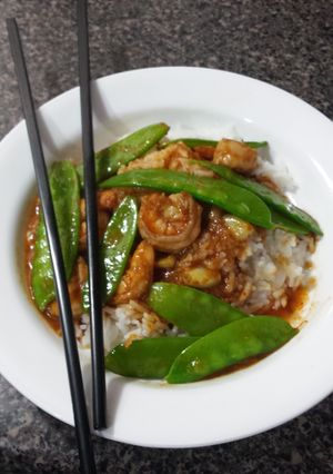 A picture of 🔥Spicy Malaysian Shrimp & Snowpeas.
