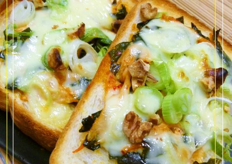 Recipe of Award-winning Wakame Seaweed and Kimchi Toast