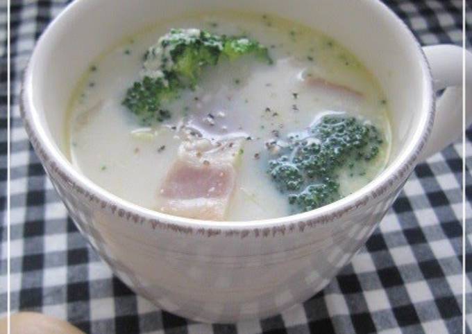 Chinese Cabbage & Bacon Milk Soup