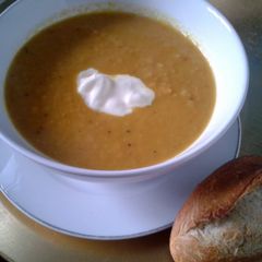 A picture of Curried Roasted Root Veg Soup.