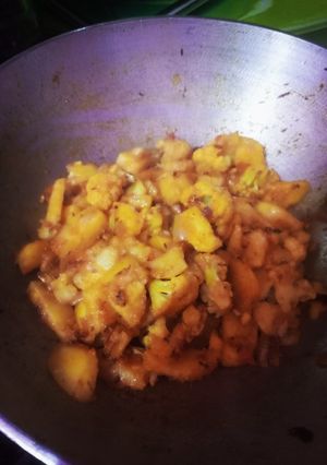 आलू गोभी की सब्जी (Aalu gobhi ki sabzi recipe in Hindi) रेसिपी मुख्य फोटो