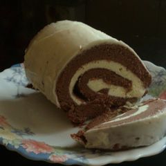A picture of Icecream filled cake.