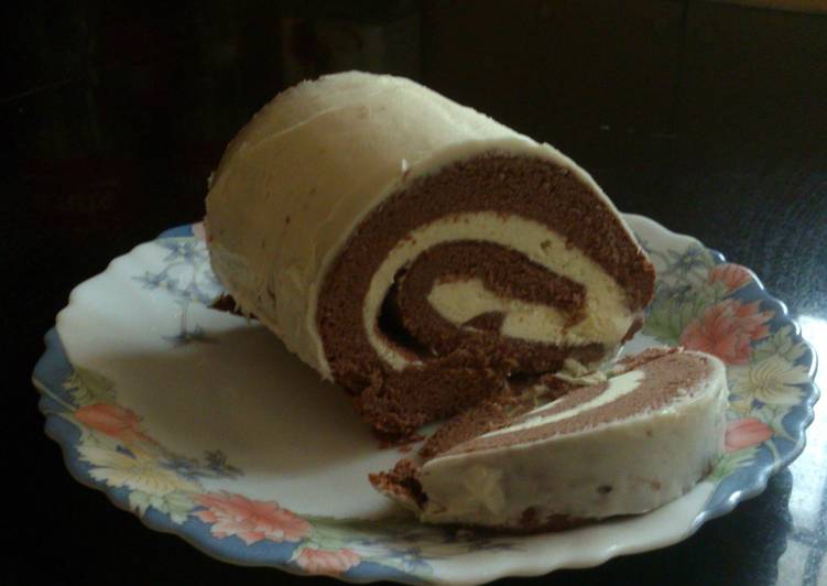 Simple Way to Prepare Yummy Icecream filled cake