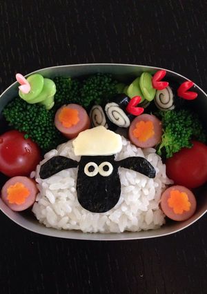 A picture of So Simple!! Shaun the Sheep Character Bento.
