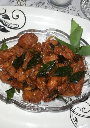 A picture of Chicken 65.