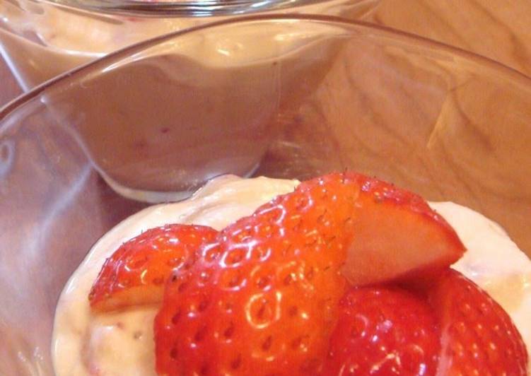 Recipe of Perfect Simple Tofu Desserts Strawberry Yogurt