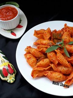 A picture of Pasta in Red Sauce.