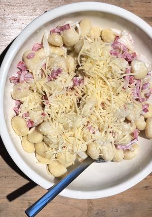 Une photo de Gnocchis façon “carbonara”