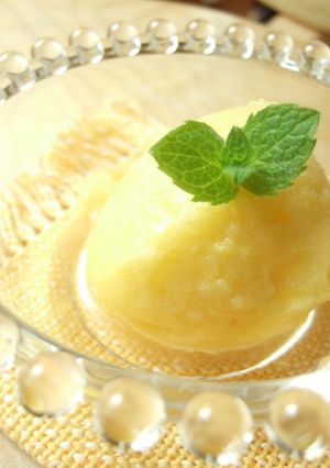 A picture of Real Pineapple Sherbet.
