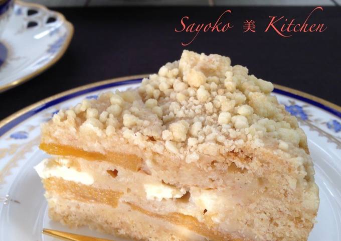 Persimmon and Cream Cheese Crumble Gateau