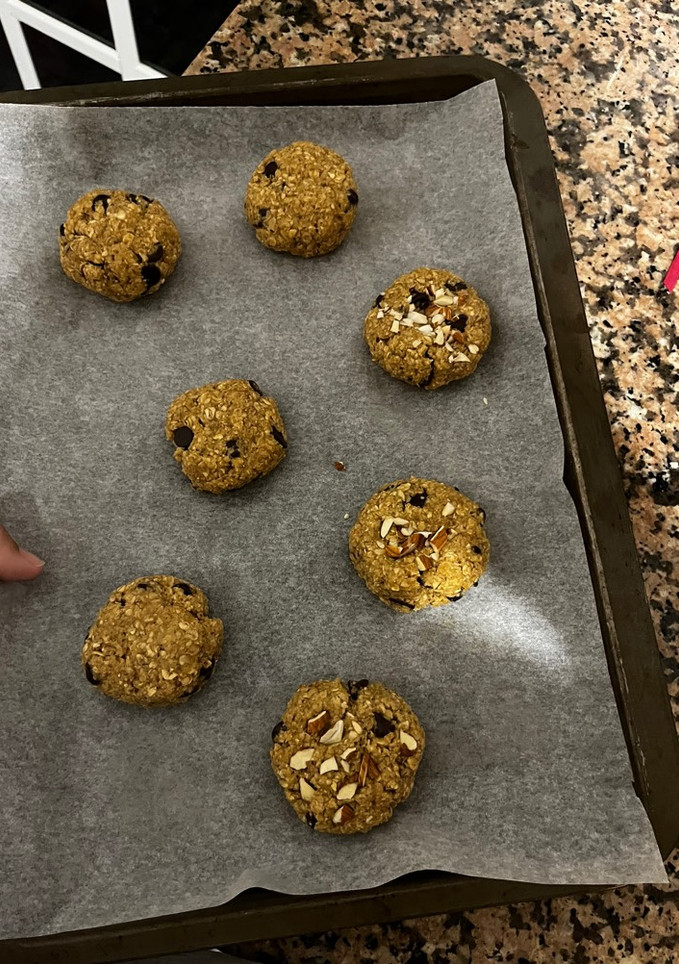 Una foto de Galletas de avena y chips de chocolate