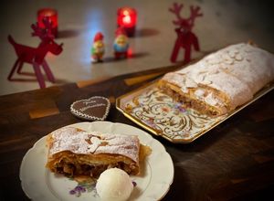 Une photo de Apfelstrudel comme à Vienne