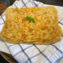A picture of Yemeni bread square shape:.